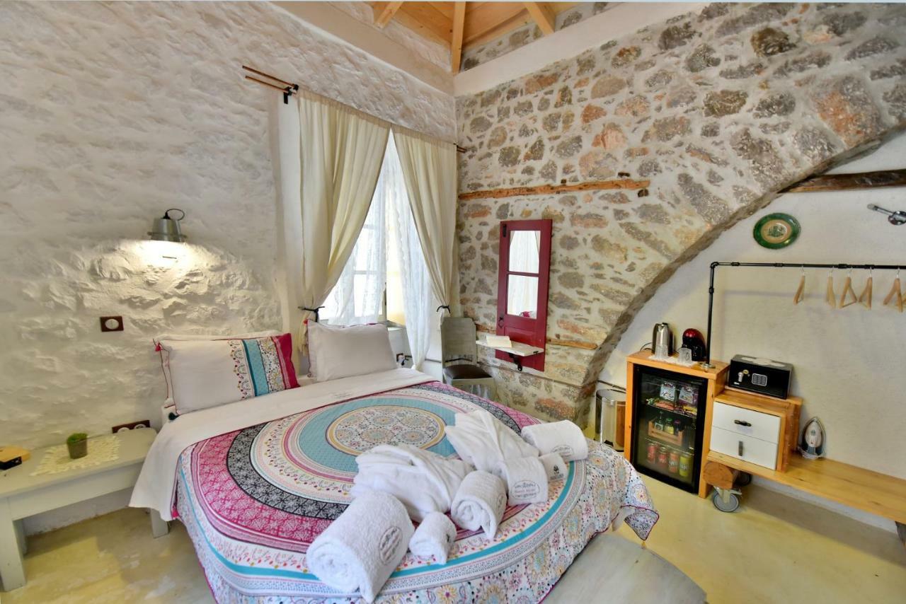 Mastoris Mansion Hotel Hidra Exterior foto